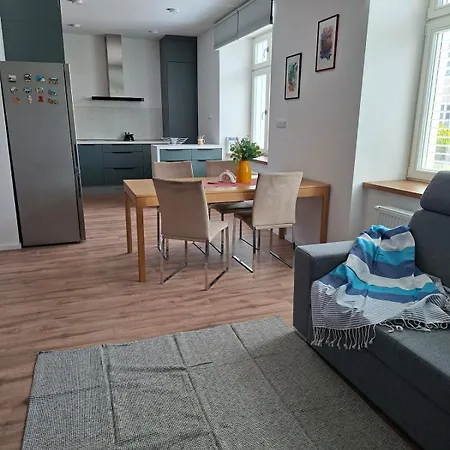 Apartma 575 *